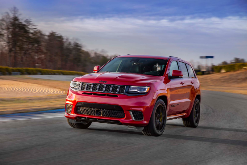 Illustration for article titled 2018 Jeep Grand Cherokee Trackhawk: This Is More Of The 707-HP Monster Jeep